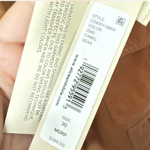 Alice + Olivia Cargo Pants Women’s Size 30 Camel Khaki Wide Leg Cay Baggy NWT - Picture 8 of 8